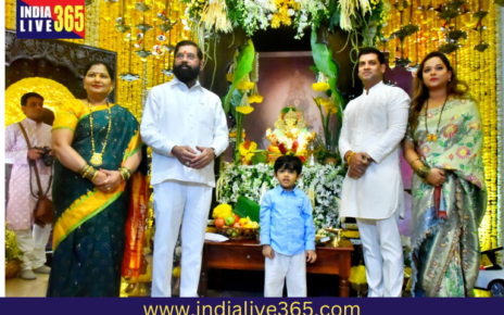 Ganpati poojan at varsh CM Eknath Sinde