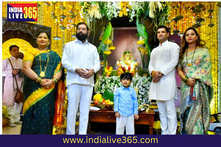 Ganpati poojan at varsh CM Eknath Sinde